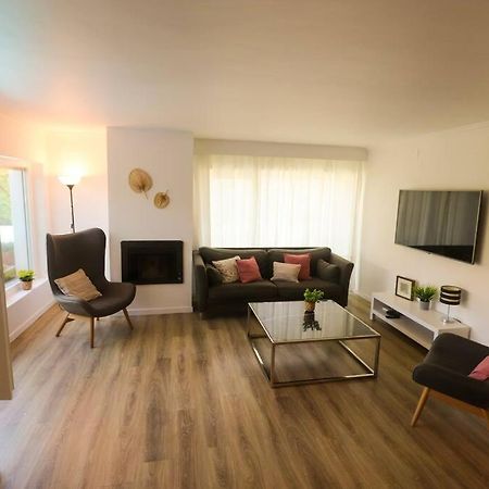 Cascais Getaway With A Shared Pool Apartment Exterior foto